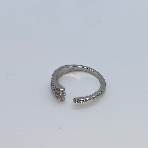 Ring - Picture 2 of 3